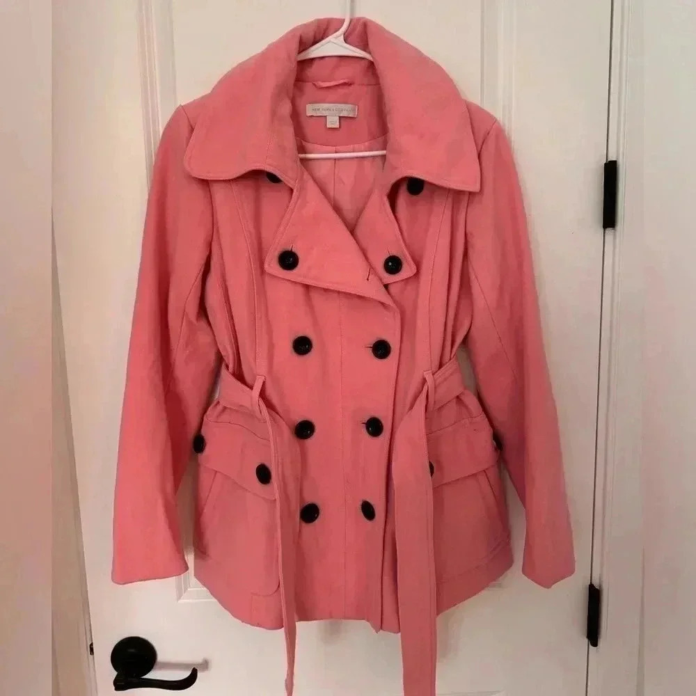 New York and Company Pink Coat, Size Small - Picture 8 of 8
